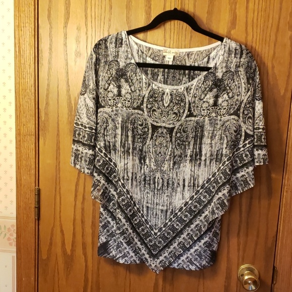 World unity Tops - World Unity two piece blouse. World unity Tops - World Unity two piece blouse.
